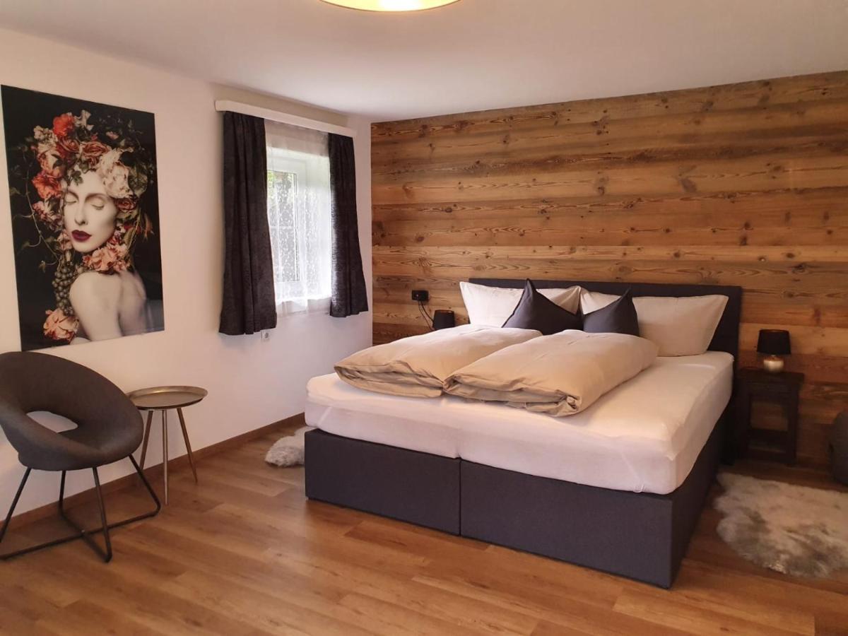 Landhaus Dornau Apartments Mayrhofen Buitenkant foto