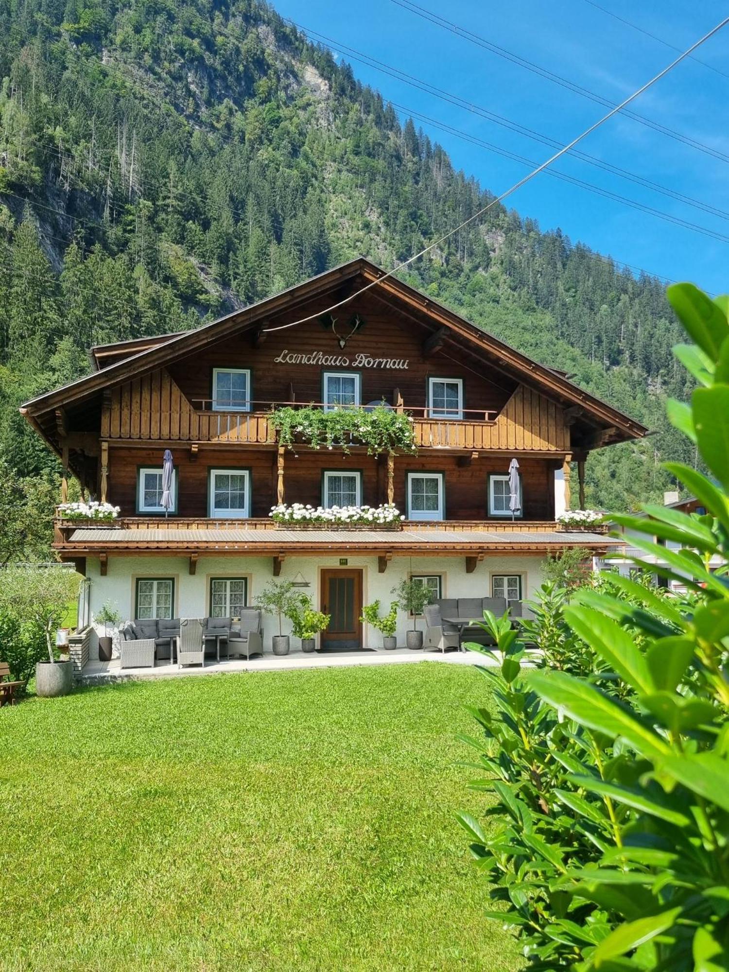 Landhaus Dornau Apartments Mayrhofen Buitenkant foto